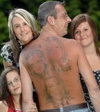 Lovely Family Tattoo Ideas on Back for Men / Dad