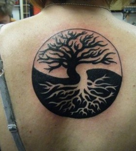 tree-yin-yang-tattoo