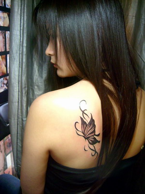 Cool Girl’s Back Tribal Butterfly Tattoo Design