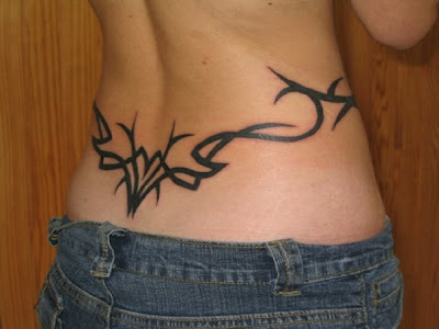 Cool Back Tribal Tatto Design for Women