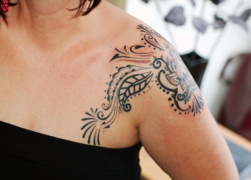 Tribal Shoulder Blade Tattoos Images For WoMen