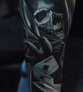 u_genetattoo-aces-and-skull-tattoo