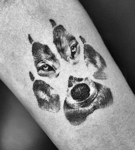wolf-paw-print-tattoo